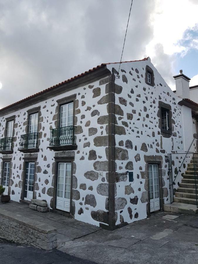 A Casa Do Jesus Al Lomba (Flores)